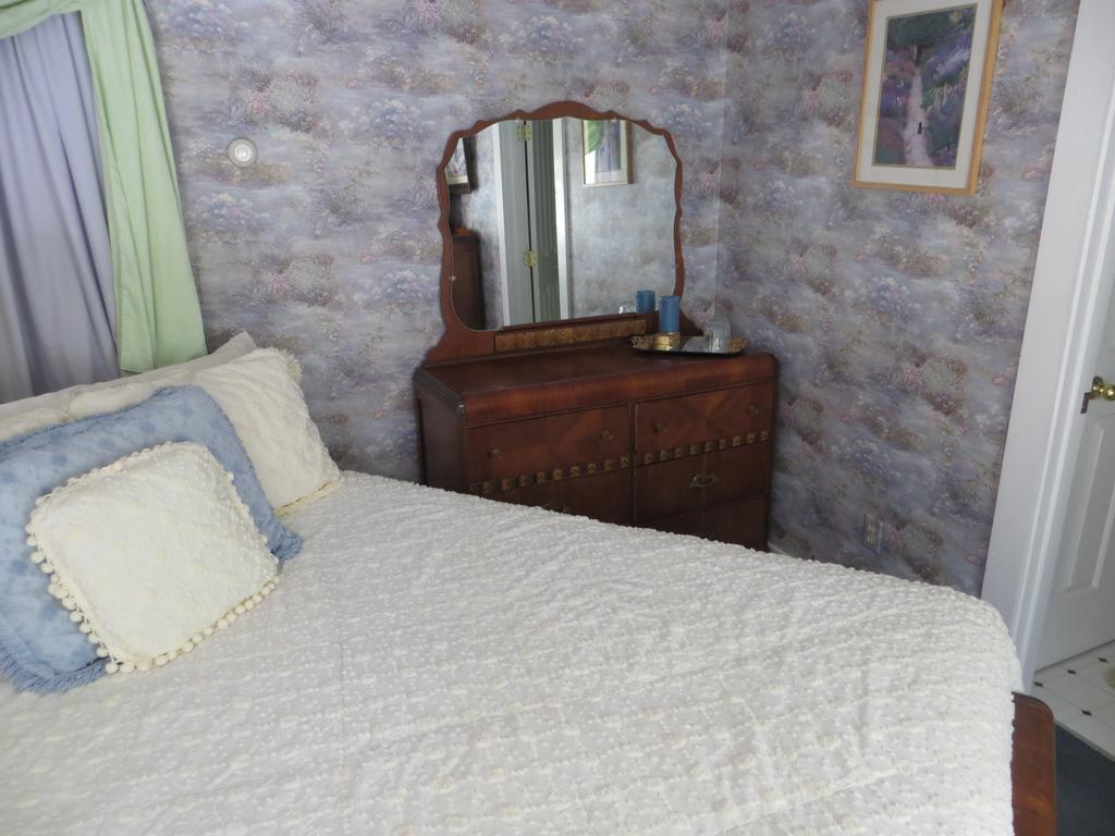 Edith Palmer'S Country Inn, Historical Bed & Breakfast Вирджиния-Сити Экстерьер фото